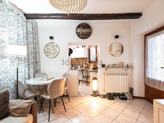 Appartamento in vendita a Visino, Valbrona