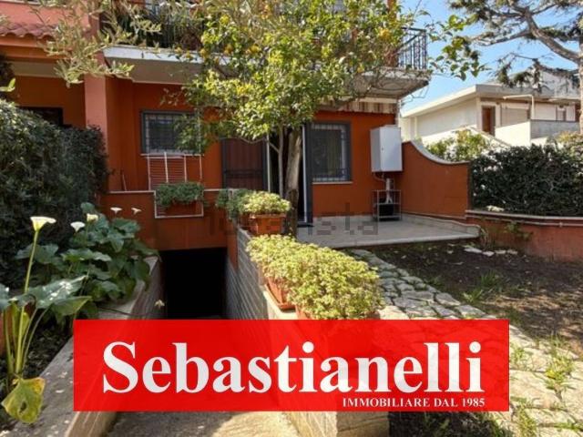 Appartamento in vendita a Lido di Enea, Roma Capitale