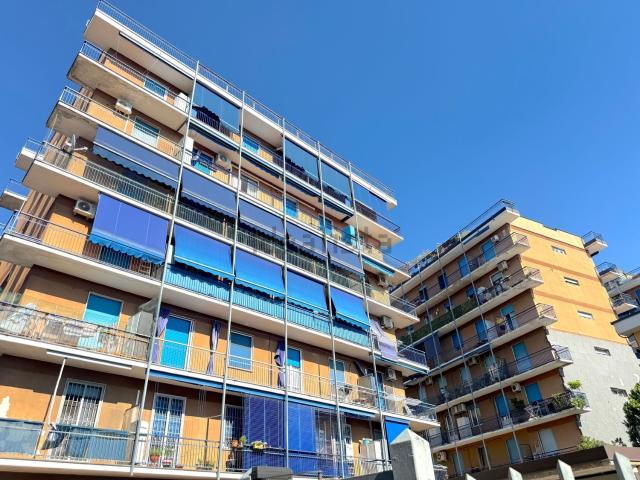 Appartamento in vendita a Cologno Monzese, Lombardia