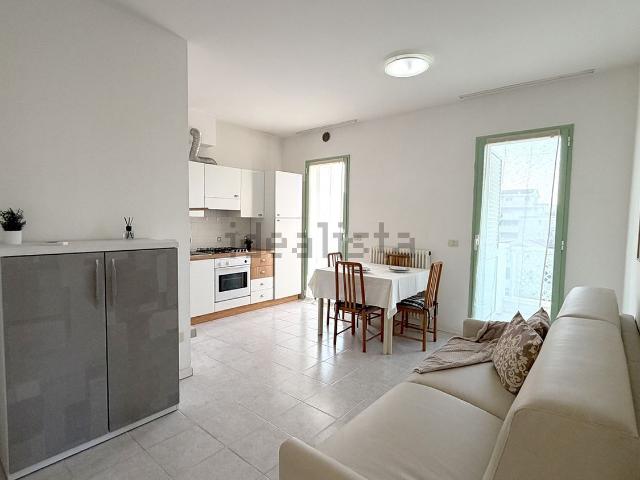 Appartamento in vendita a Abissinia, Riccione