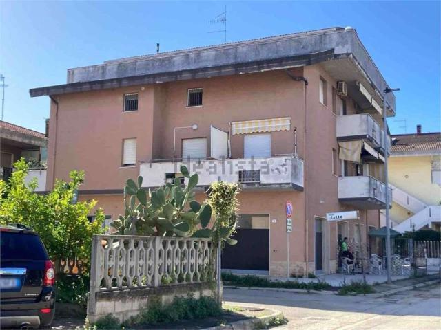Appartamento in vendita a Silvi, Teramo