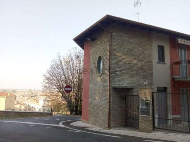 Appartamento in vendita a Pistornile, Casteggio
