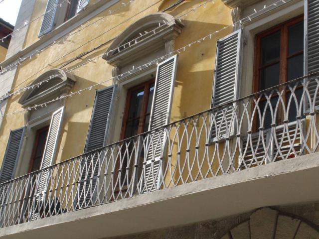 Appartamento in vendita a Lecchi, Toscana