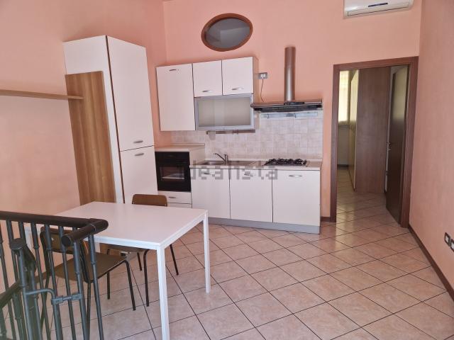 Appartamento in vendita a Parma Centro, Parma