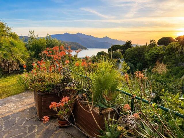Appartamento in vendita a Portoferraio, Toscana