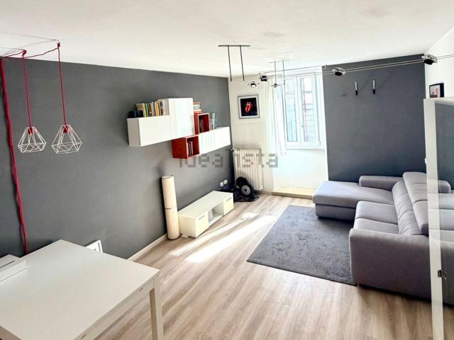 Appartamento in vendita a Biumo Superiore, Varese