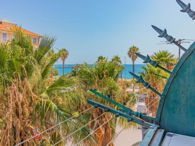 Appartamento in vendita a Vado Ligure, Liguria