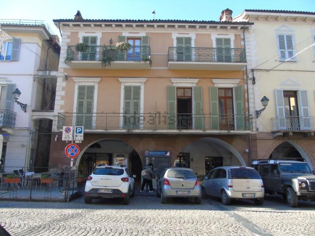 Appartamento in vendita a Millesimo, Liguria