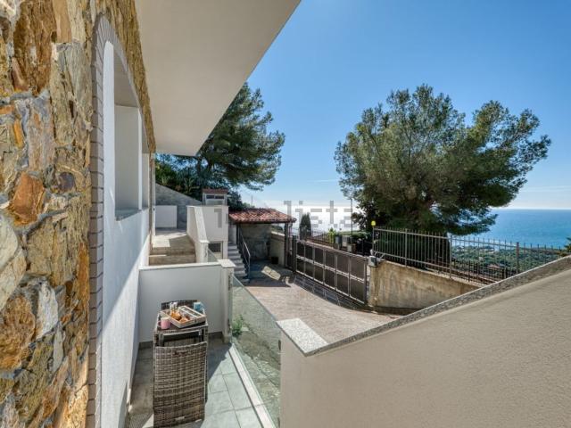 Appartamento in vendita a Laigueglia, Liguria