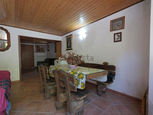 Appartamento in vendita a Carrodano, Liguria