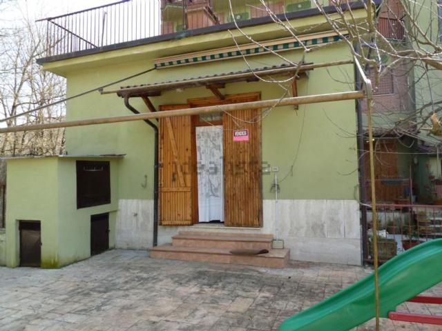 Appartamento in vendita a Carsoli, L'aquila