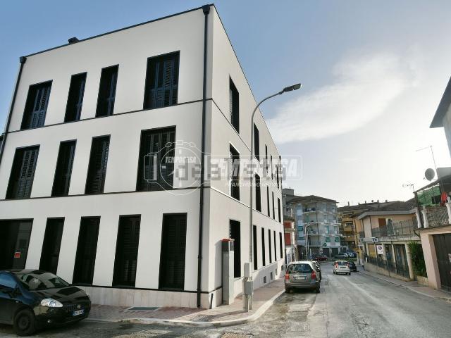 Appartamento in vendita a Borgo Solestà, Marche