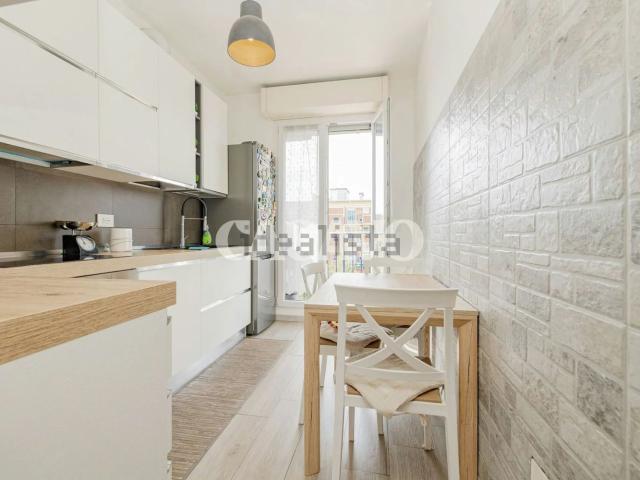 Appartamento in vendita a Baggio, Milano