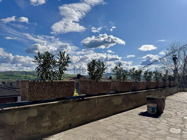 Appartamento in vendita a Unione di comuni Terre di Castelli, Vignola