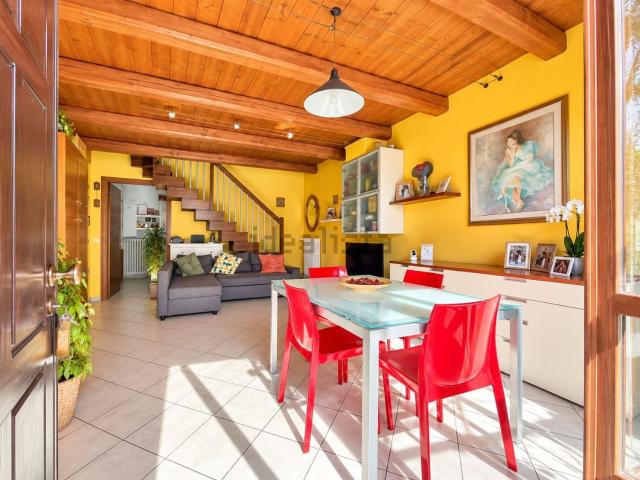 Appartamento in vendita a Castelferretti, Falconara Marittima