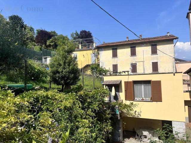 Appartamento in vendita a Griante, Lombardia