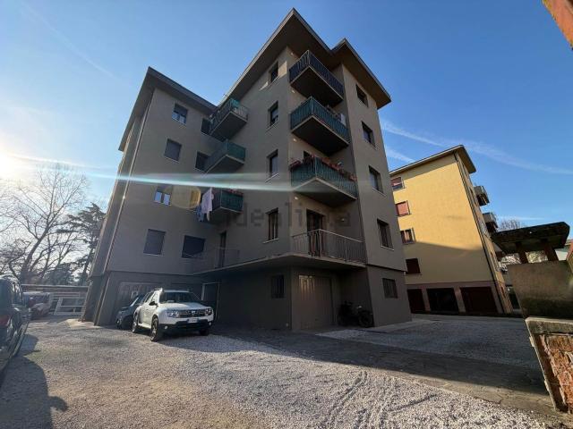 Appartamento in vendita a Vicenza, Veneto