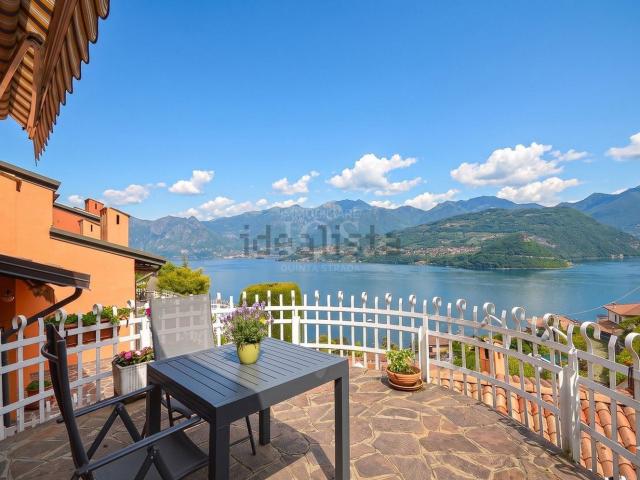 Appartamento in vendita a Tavernola Bergamasca, Lombardia