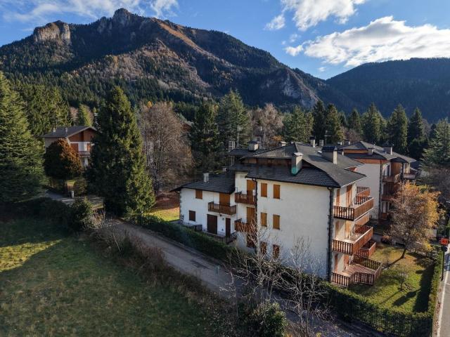 Appartamento in vendita a Dorga, Castione Della Presolana