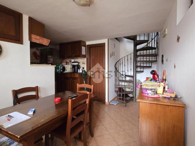Appartamento in vendita a Centro Storico, Sant'agata De' Goti
