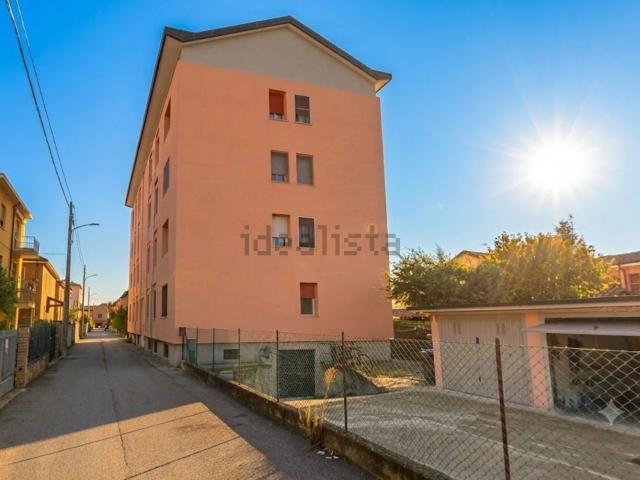 Appartamento in vendita a Siziano, Lombardia