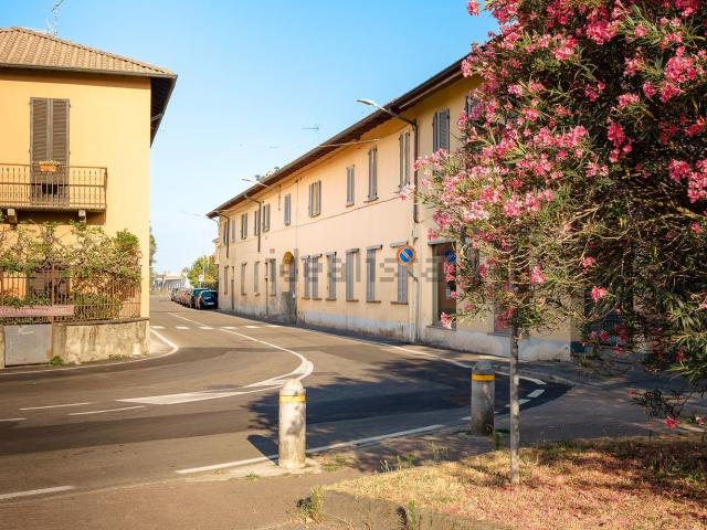 Appartamento in vendita a Molino Ortolina, Pioltello