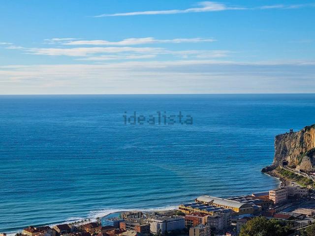 Appartamento in vendita a Monticello, Finale Ligure