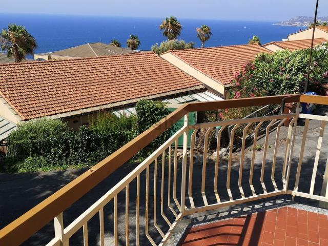 Appartamento in vendita a Santo Stefano Al Mare, Liguria