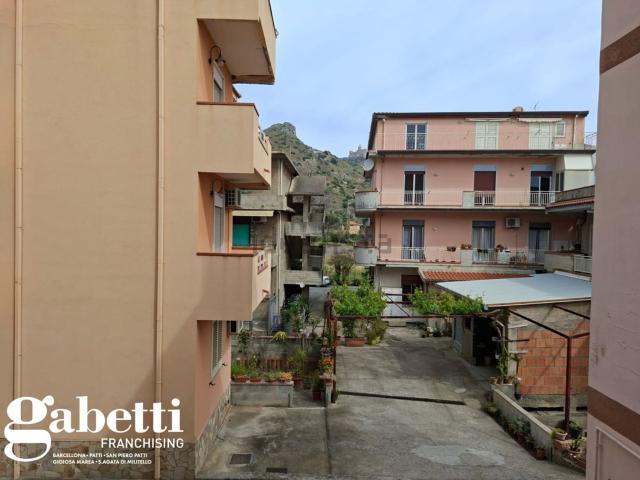 Appartamento in vendita a Oliveri, Messina