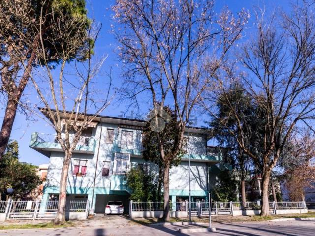 Appartamento in vendita a Cesenatico, Reggio Emilia