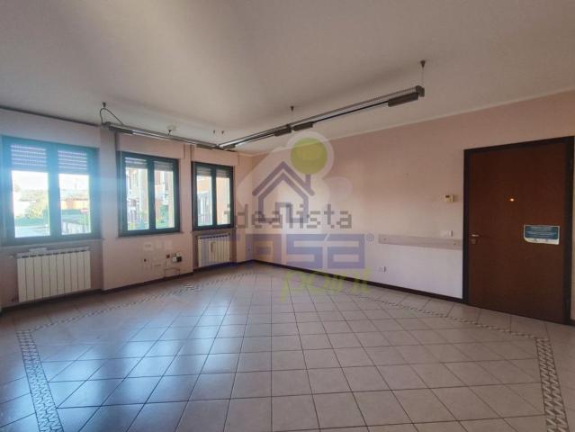 Appartamento in vendita a Vescovato, Lombardia