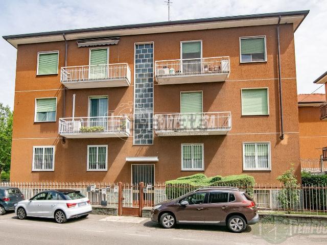 Appartamento in vendita a Senago, Lombardia
