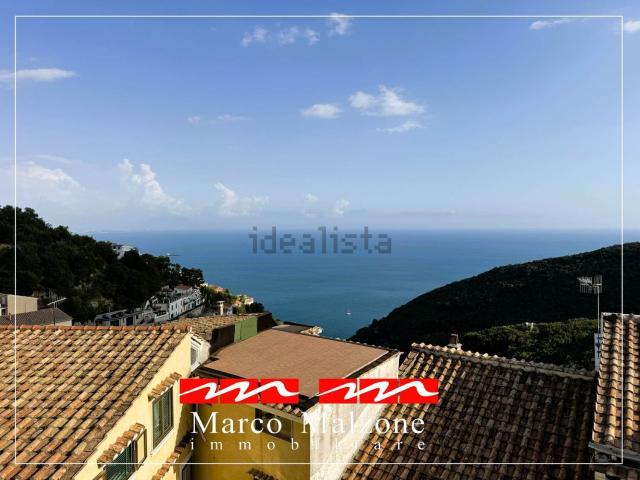 Appartamento in vendita a Vietri sul Mare, Salerno