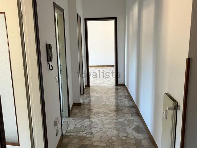 Appartamento in vendita a Tavernerio, Lombardia