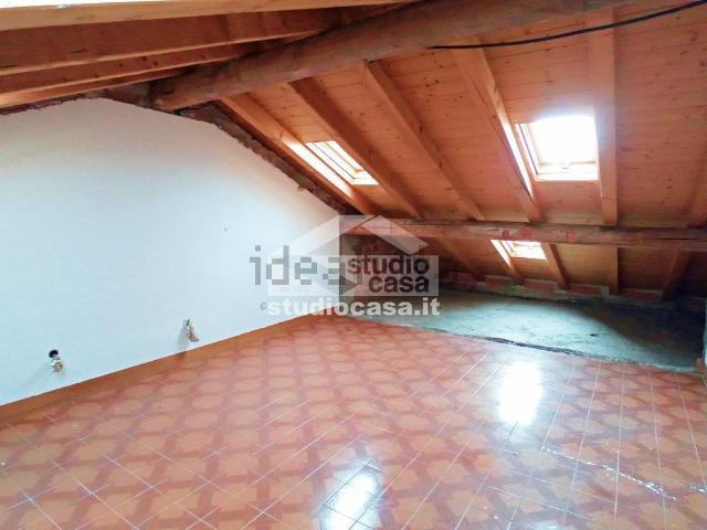 Appartamento in vendita a Fiorine, Clusone