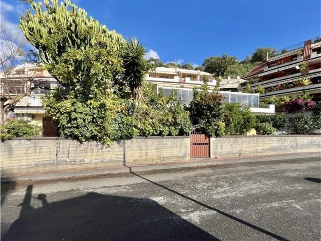 Appartamento in vendita a Letojanni, Sicilia