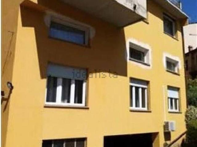 Appartamento in vendita a Palazzo Del Pero, Toscana