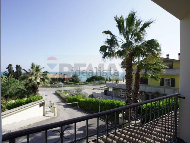 Appartamento in vendita a Murata Bassa, San Vito Chietino