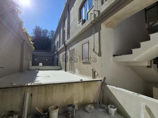 Appartamento in vendita a Fabbrica, Carrara