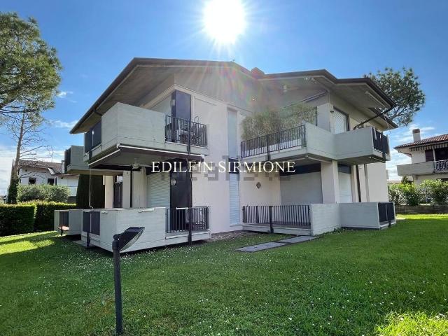 Appartamento in vendita a Sirmione, Lombardia