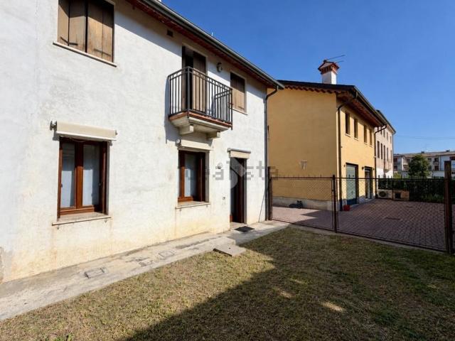 Appartamento in vendita a Isola Vicentina, Vicenza
