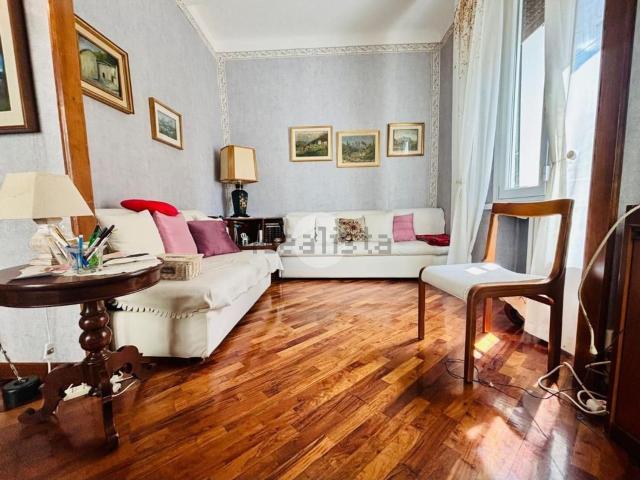 Appartamento in vendita a Regina Pacis, Monza