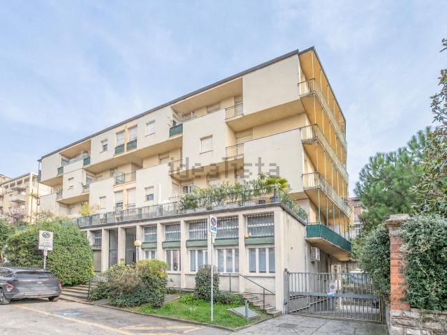 Appartamento in vendita a Città Alta, Bergamo