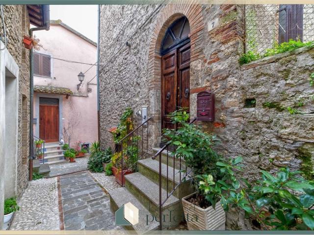 Appartamento in vendita a Acquasparta, Umbria