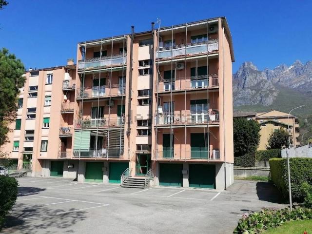Appartamento in vendita a Belledo, Lecco