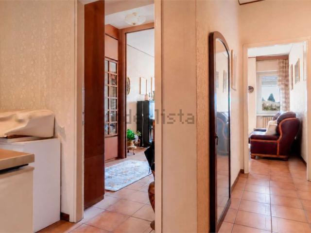 Appartamento in vendita a Lomazzo, Como