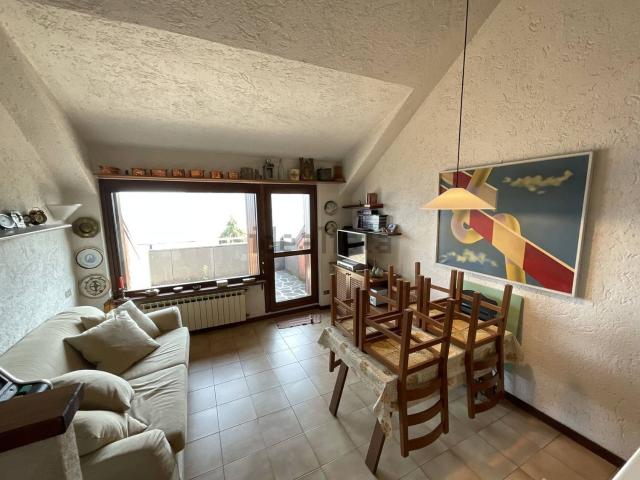 Appartamento in vendita a Comunità montana della valle Camonica, Artogne