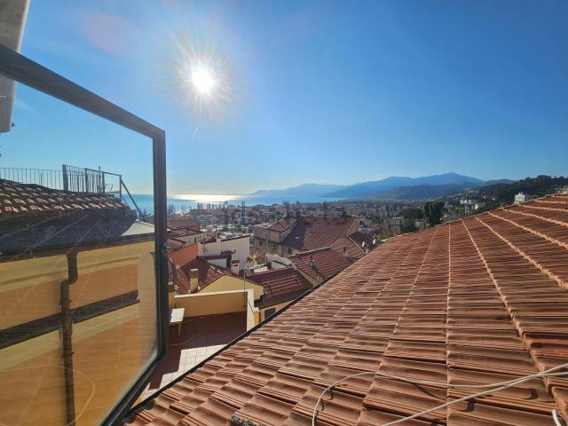Appartamento in vendita a Arziglia, Bordighera