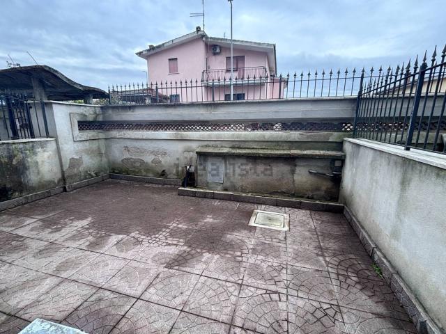 Appartamento in vendita a Prima Porta, Roma
