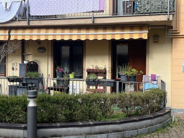 Appartamento in vendita a Samarate, Lombardia